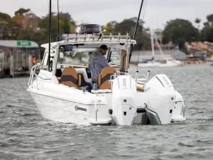Northbank 750HT Hard Top fishing boat with twin V8 Engines | Fishing Boat | Northbank Boats | 750HT | 500HP Fishing Boat